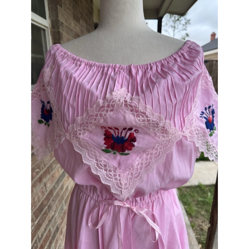 VTG Dress Mexican Embroidered Lace Off Shoulder Boho Floral Peasant Pink Medium - Picture 2 of 5